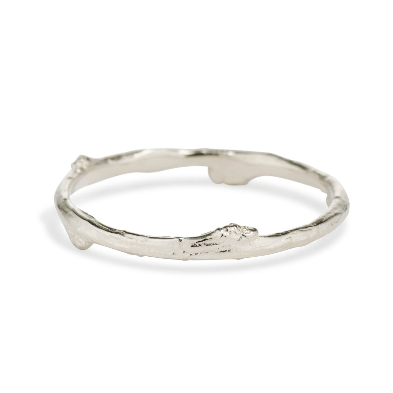 Nature inspired wedding ring by Olivia Ewing Jewelry