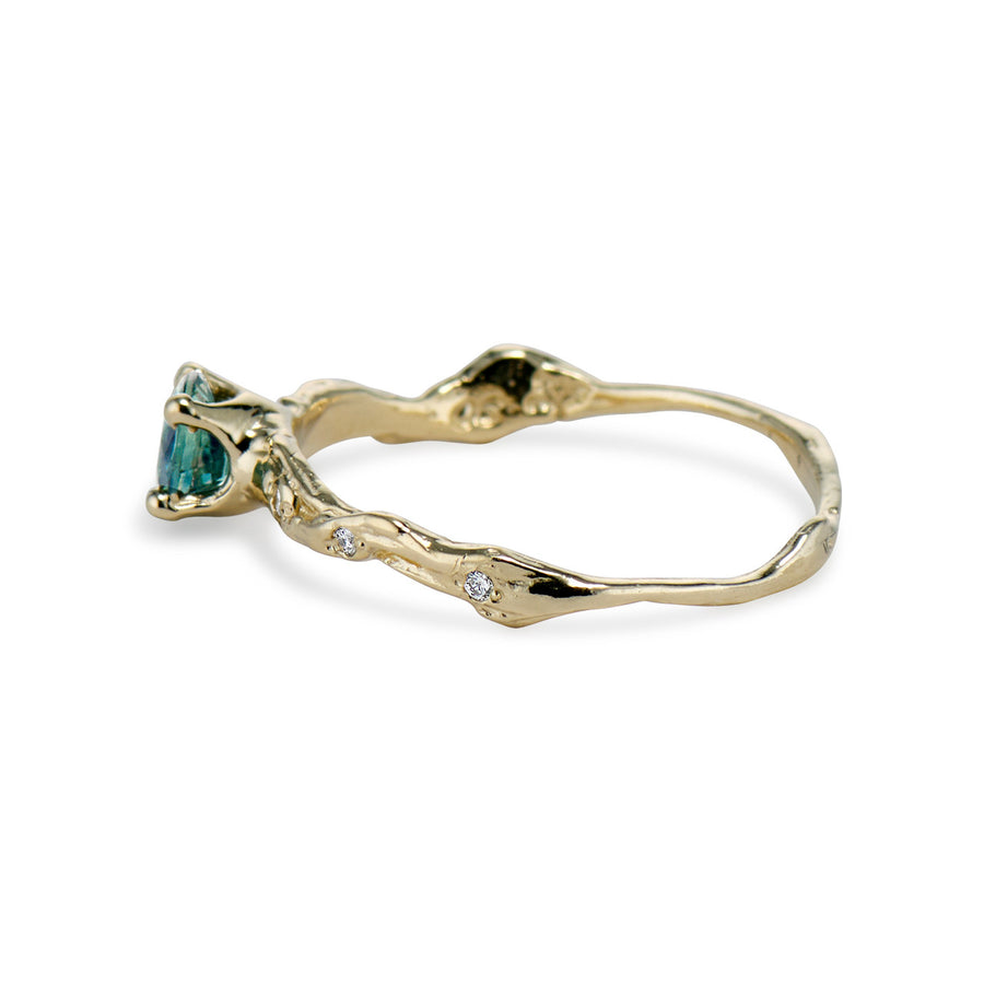 Naples Twisted Teal Montana Sapphire Solitaire