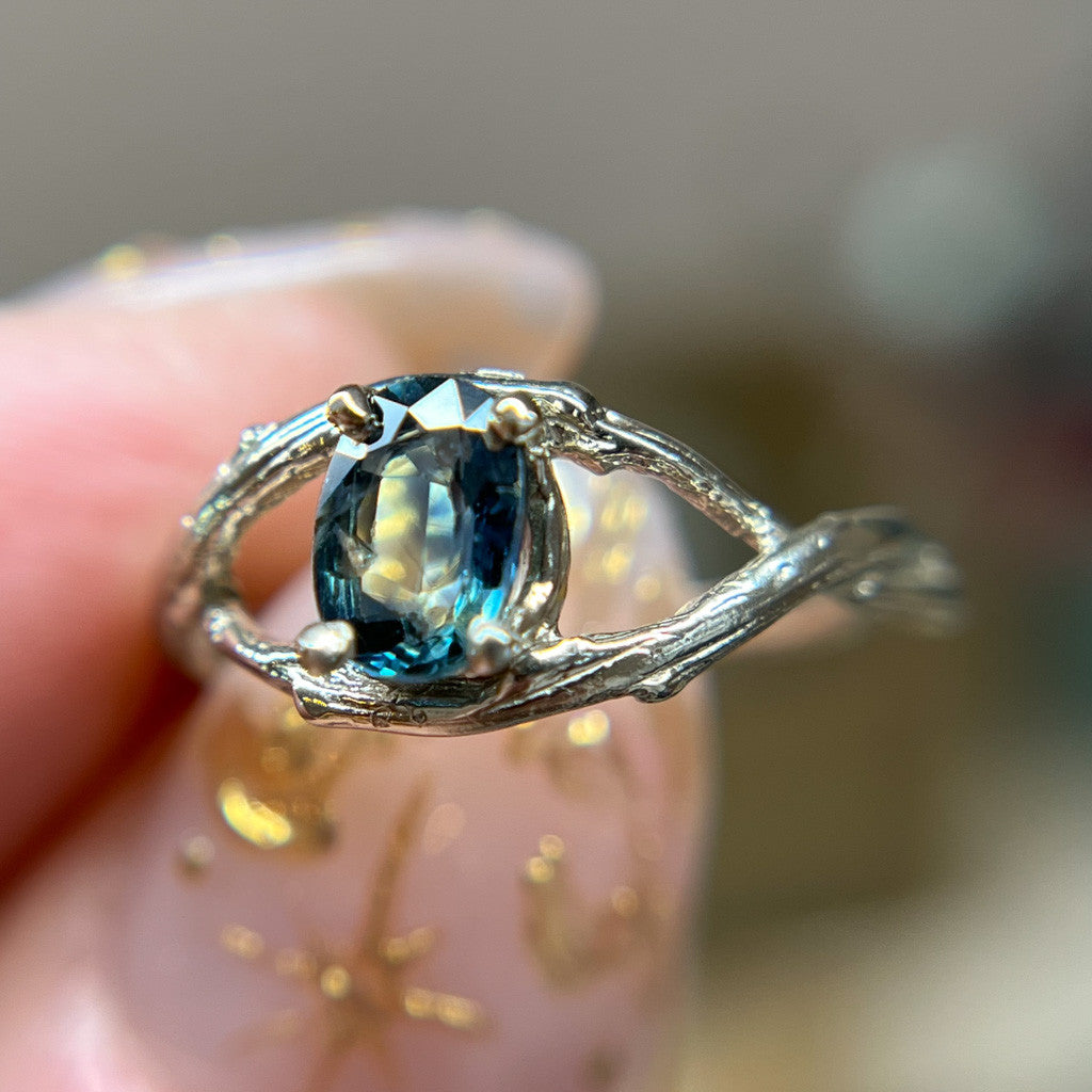 14K White Gold Unity Oval Montana Sapphire Solitaire Ring
