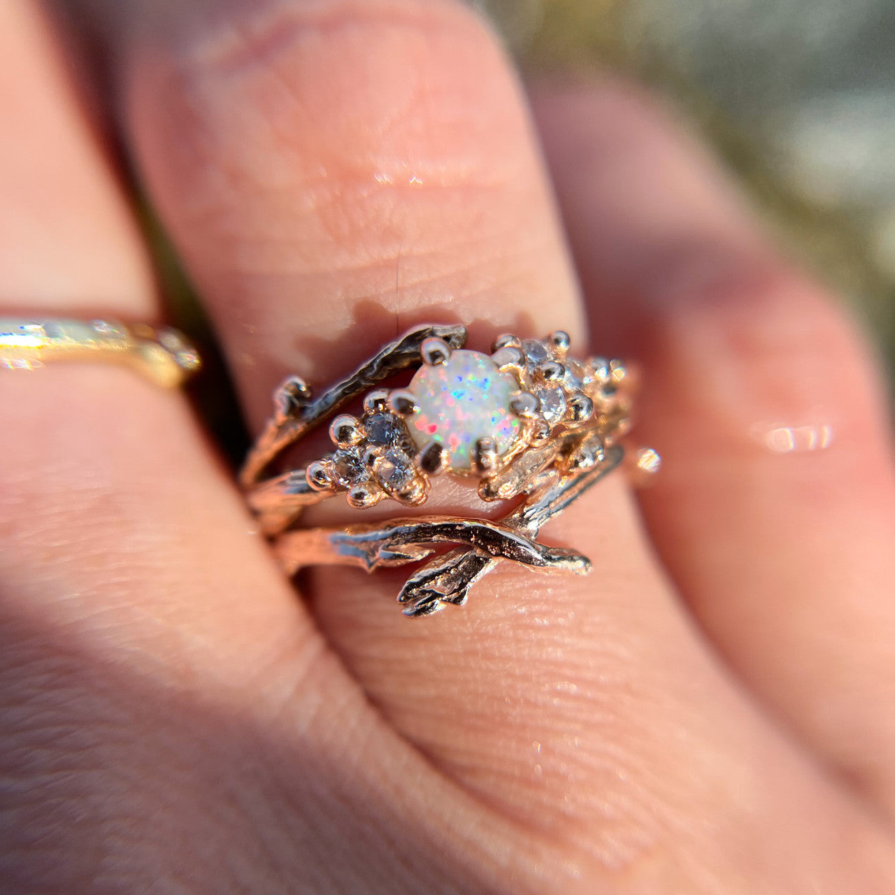 Bluebell Contour Ring