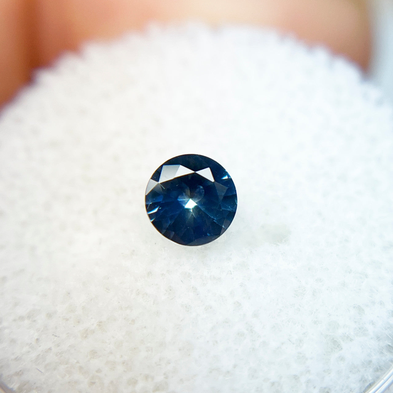 Round Denim Blue Montana Sapphire