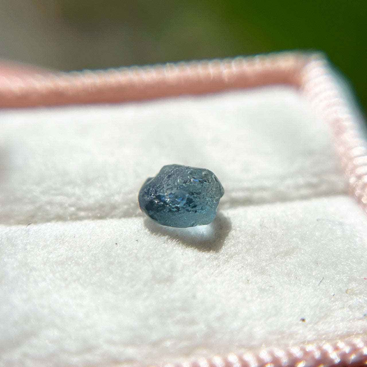 Rough Uncut Teal Blue Montana Sapphire 1029