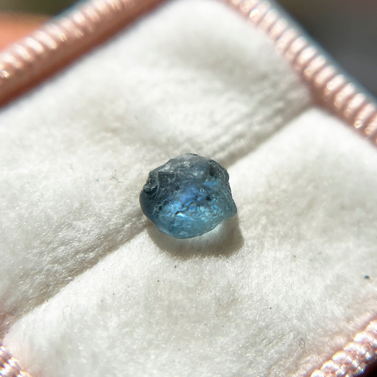 Rough Uncut Teal Blue Montana Sapphire 1029