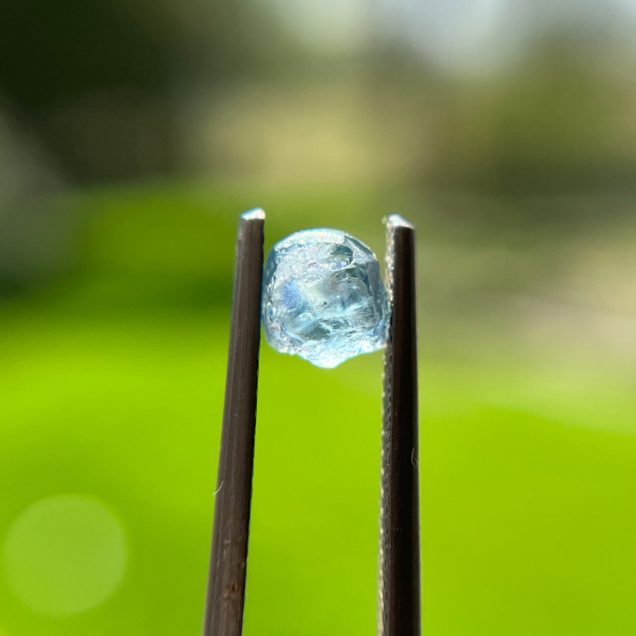 Rough Uncut Teal Blue Montana Sapphire 1029