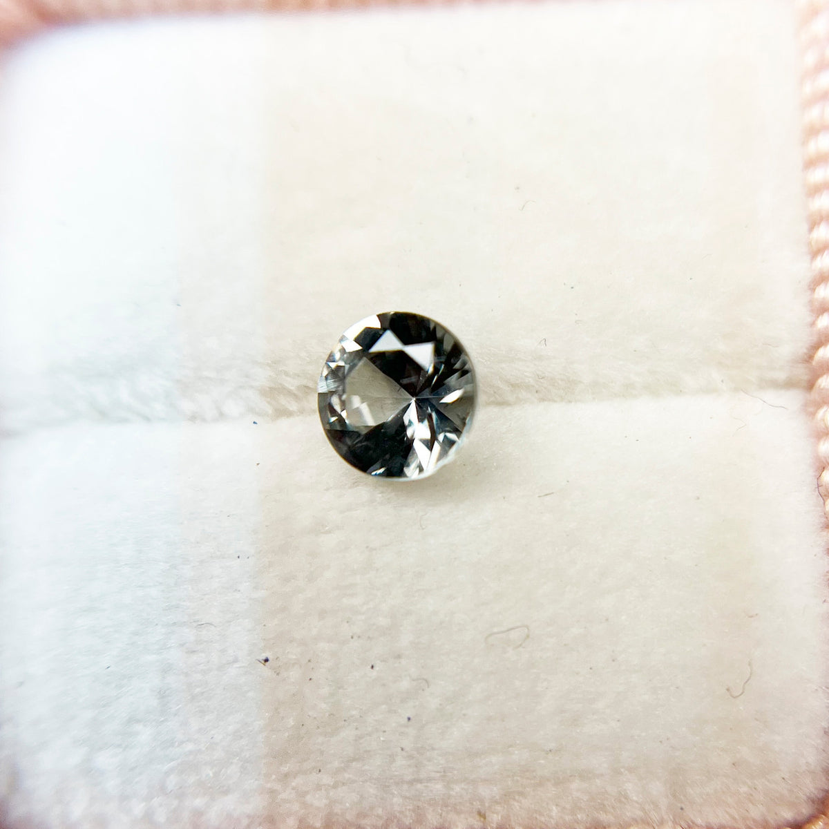 Round Light Green Montana Sapphire