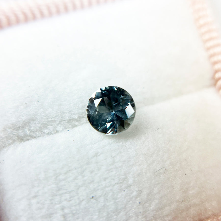 Round Light Green Montana Sapphire