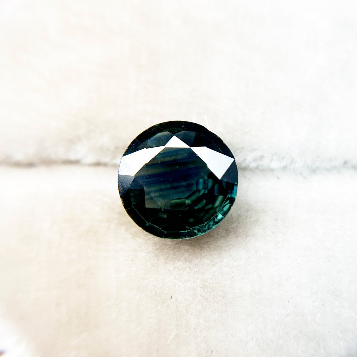 Large Deep Teal Montana Sapphire