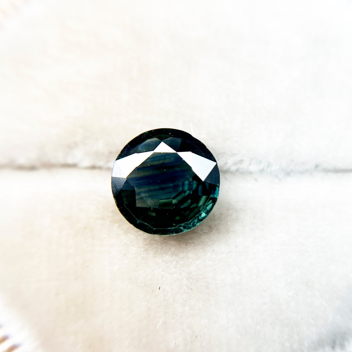 Large Deep Teal Montana Sapphire