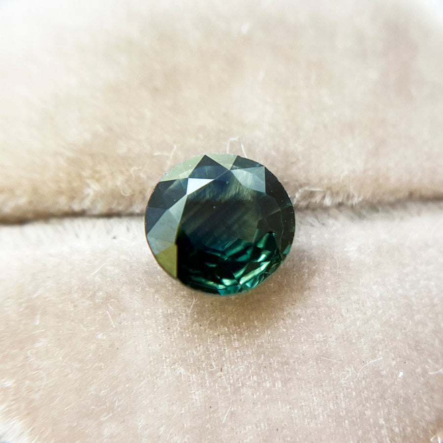 Large Deep Teal Montana Sapphire