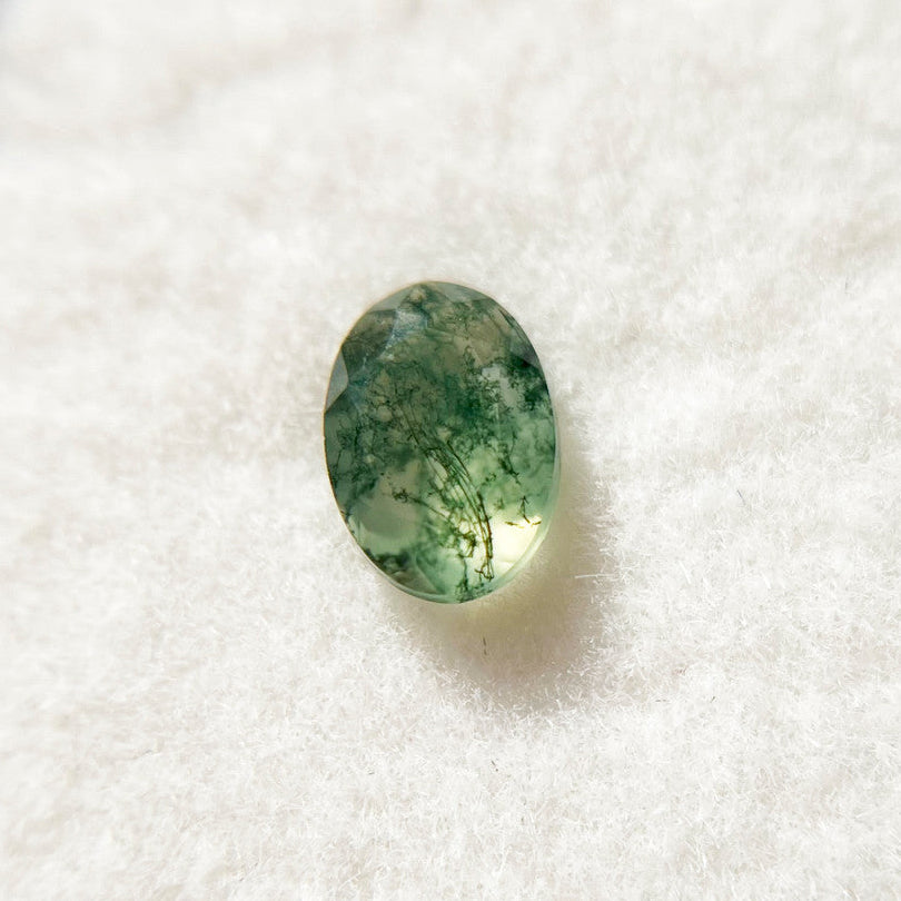 Oval Maple Tree Moss Agate