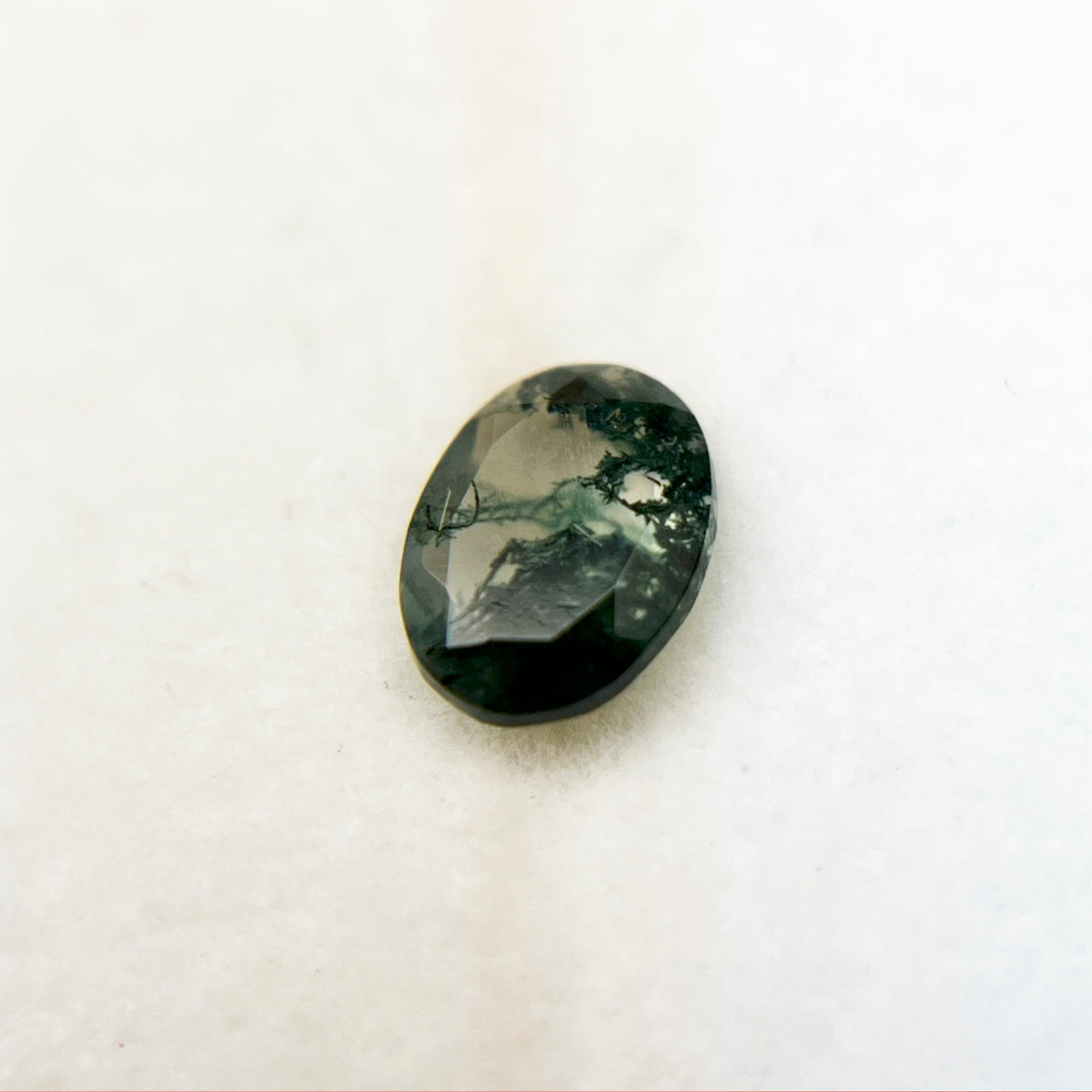 Oval Billowing Smoke Moss Agate