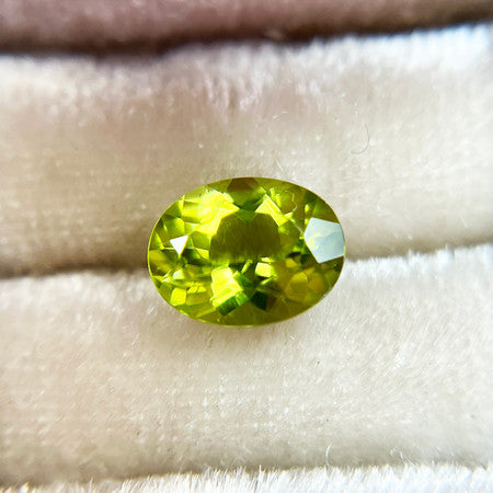 Bright Oval Arizona Peridot