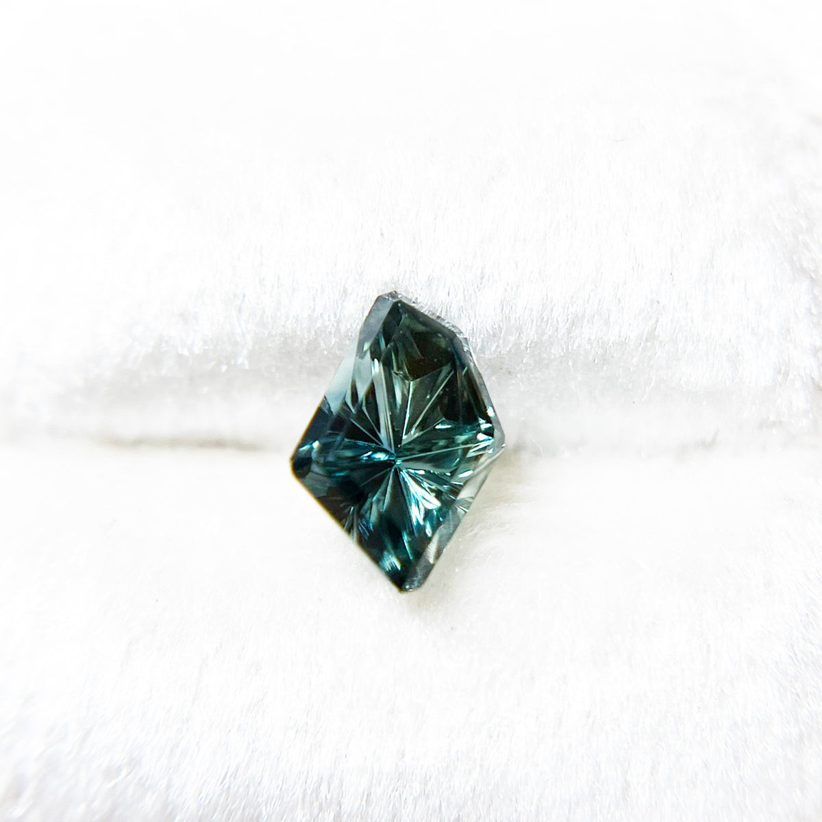 Teal Sapphire Freeform Star Brite™ Cut by John Dyer