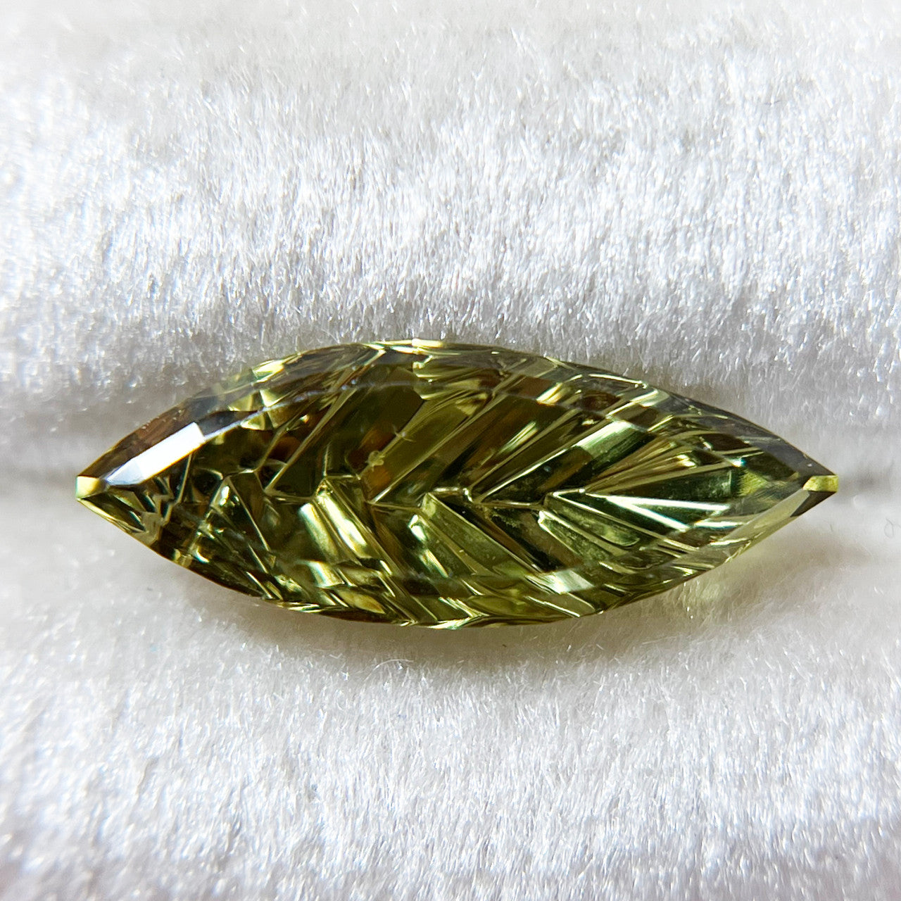 Yellow Green Leaf Sapphire Marquise Dreamscape™ Cut by John Dyer