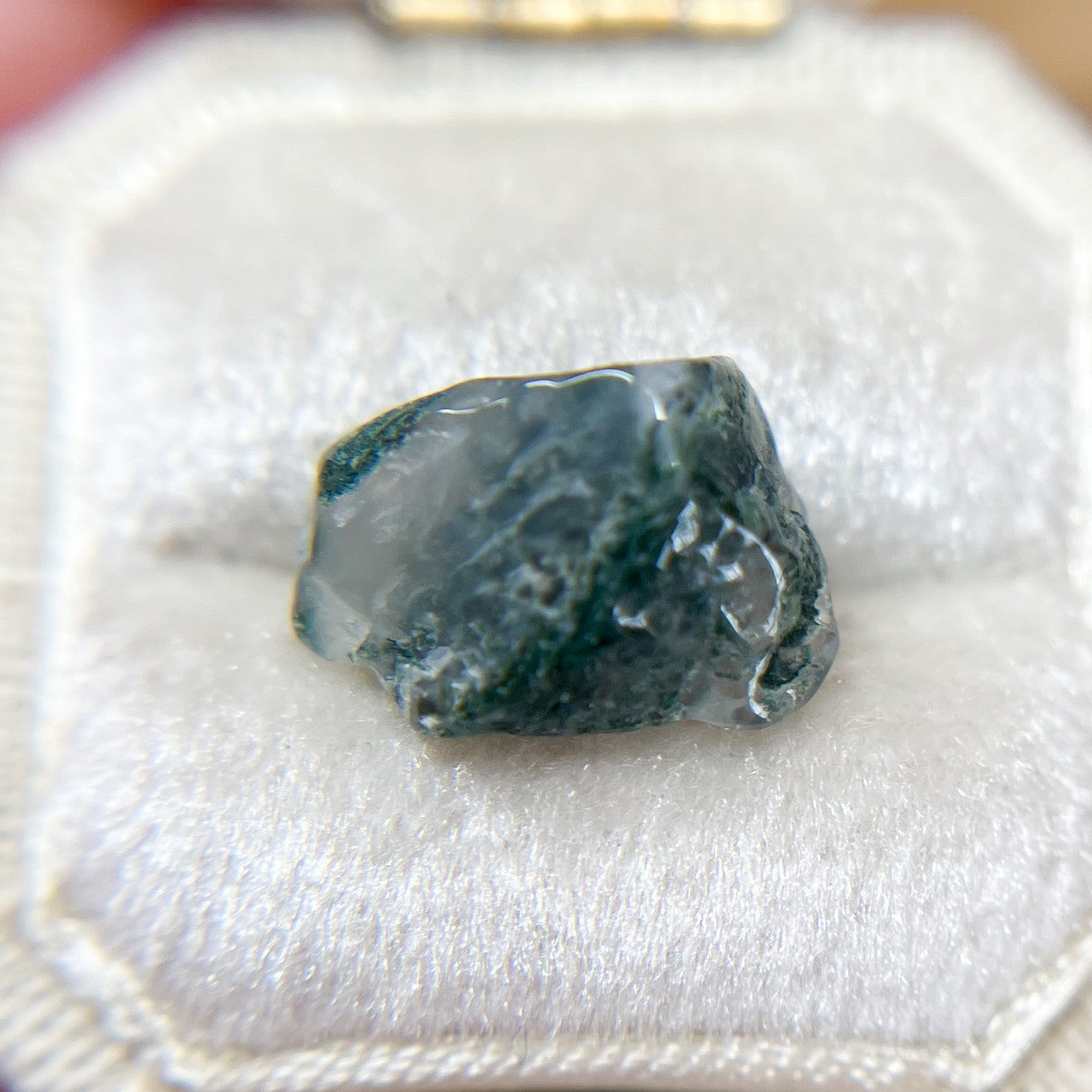 Uncut Moss Agate