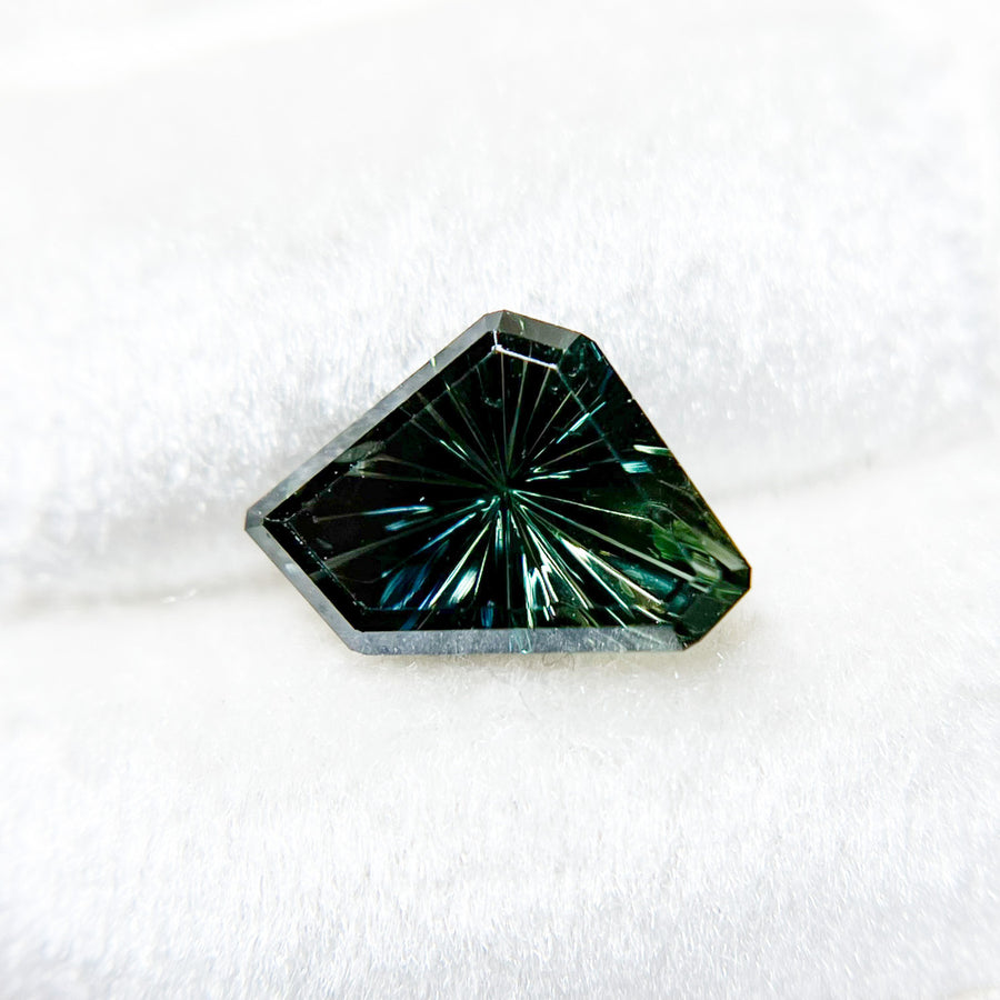 Parti Color Teal Australian Sapphire Freeform Dreamscape™ Cut by John Dyer