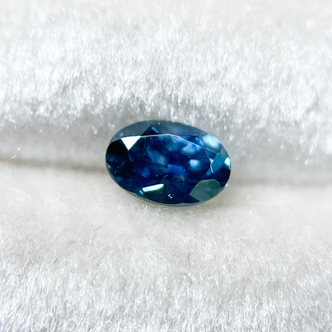 Oval Denim Blue Montana Sapphire