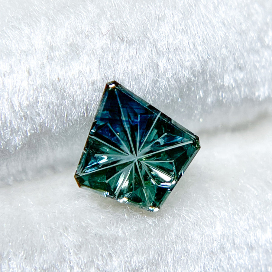 Teal Parti Color Kite Sapphire Starbrite™ Cut by John Dyer
