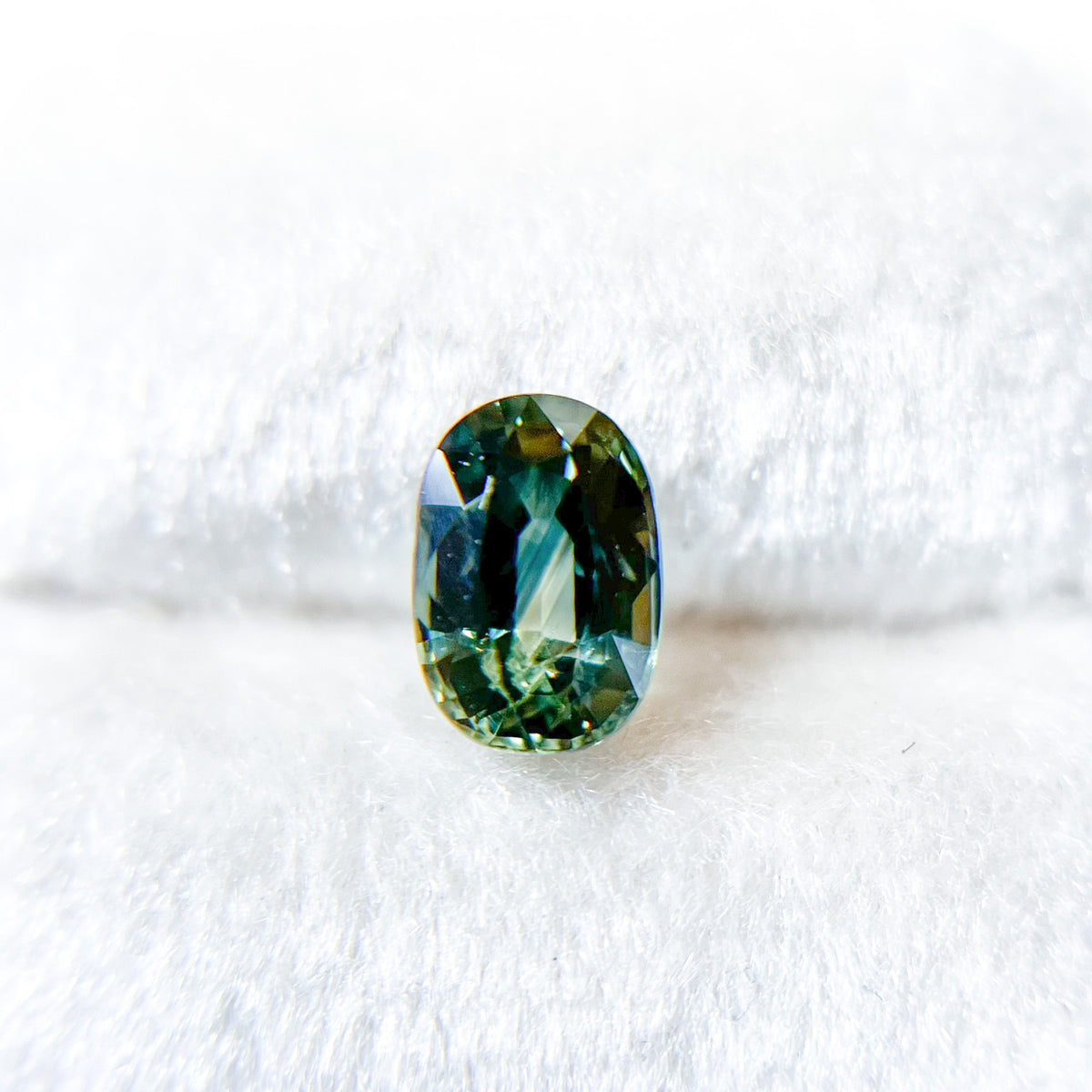 Oval Teal Green Australian Sapphire - 1248