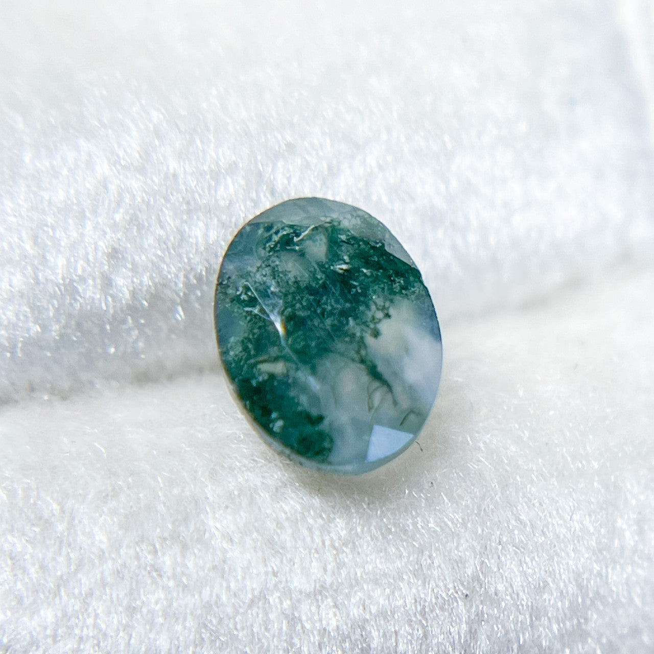 Oval Brilliant Cut Moss Agate - 1256