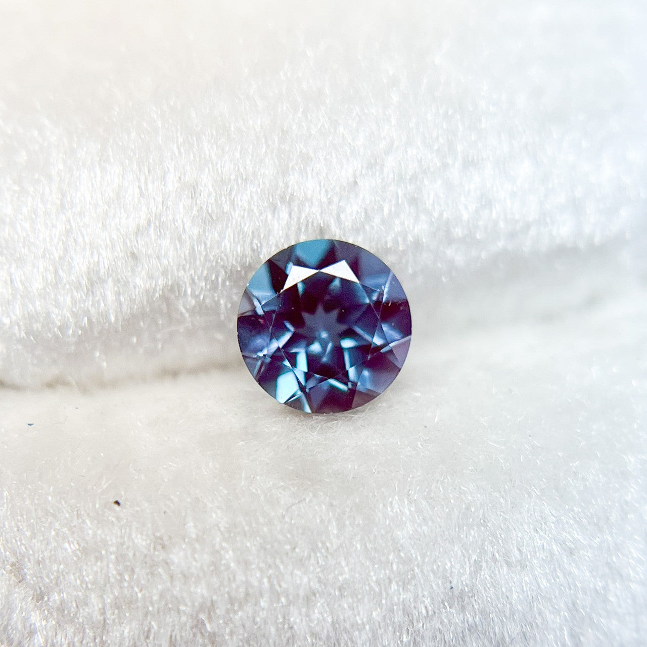 5mm Round Cut Lab Grown Alexandrite