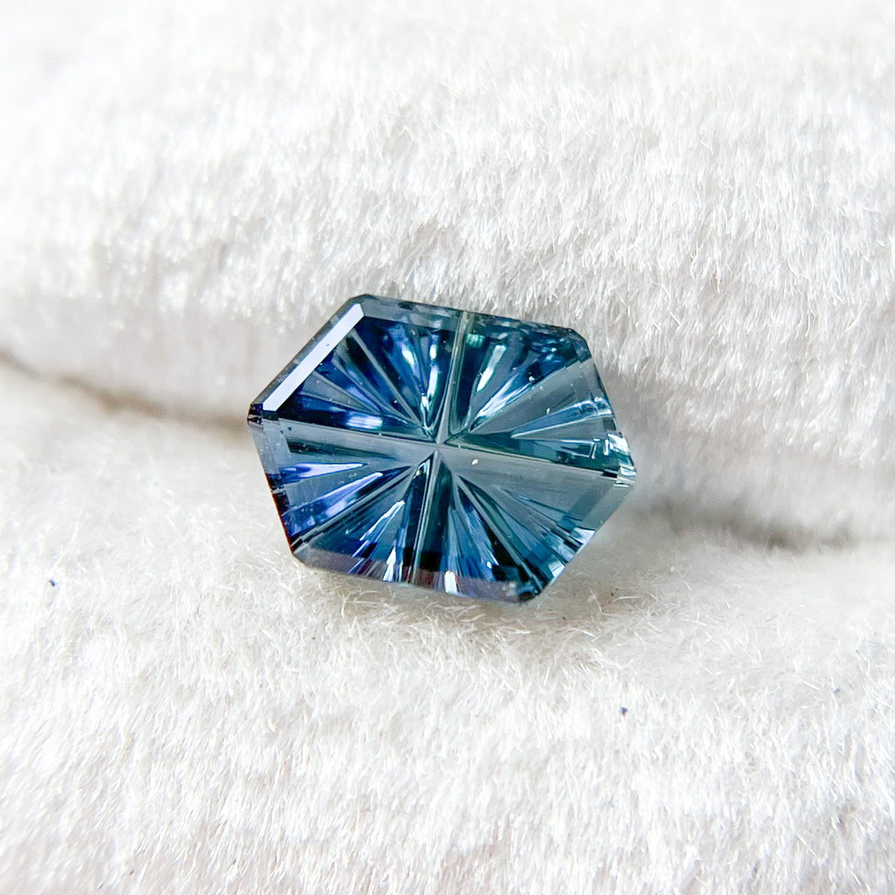 Brilliant Teal Blue Hexagon Sapphire StarBrite™ Cut by  John Dyer