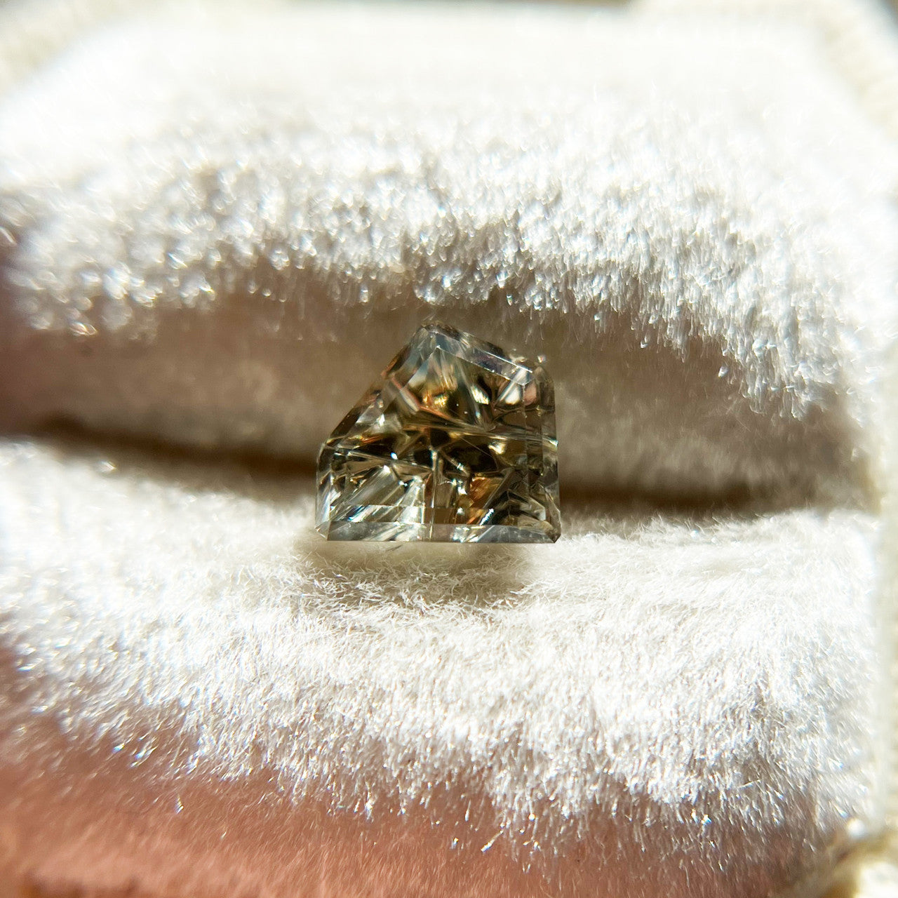 Golden Yellow Montana Sapphire Freeform Dreamscape™ Cut by John Dyer
