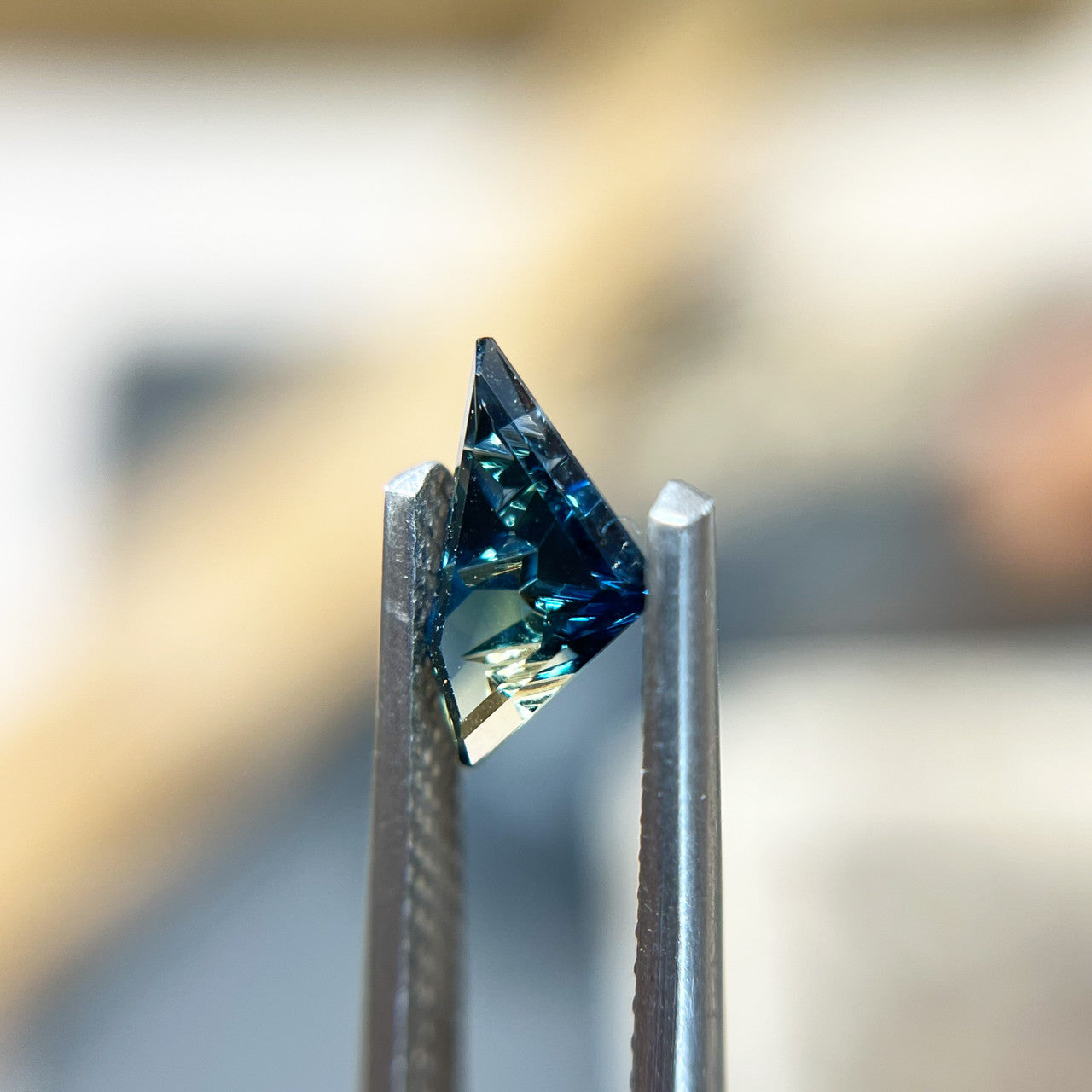 Parti Color Blue Green Australian Sapphire Dreamscape™ Cut by  John Dyer