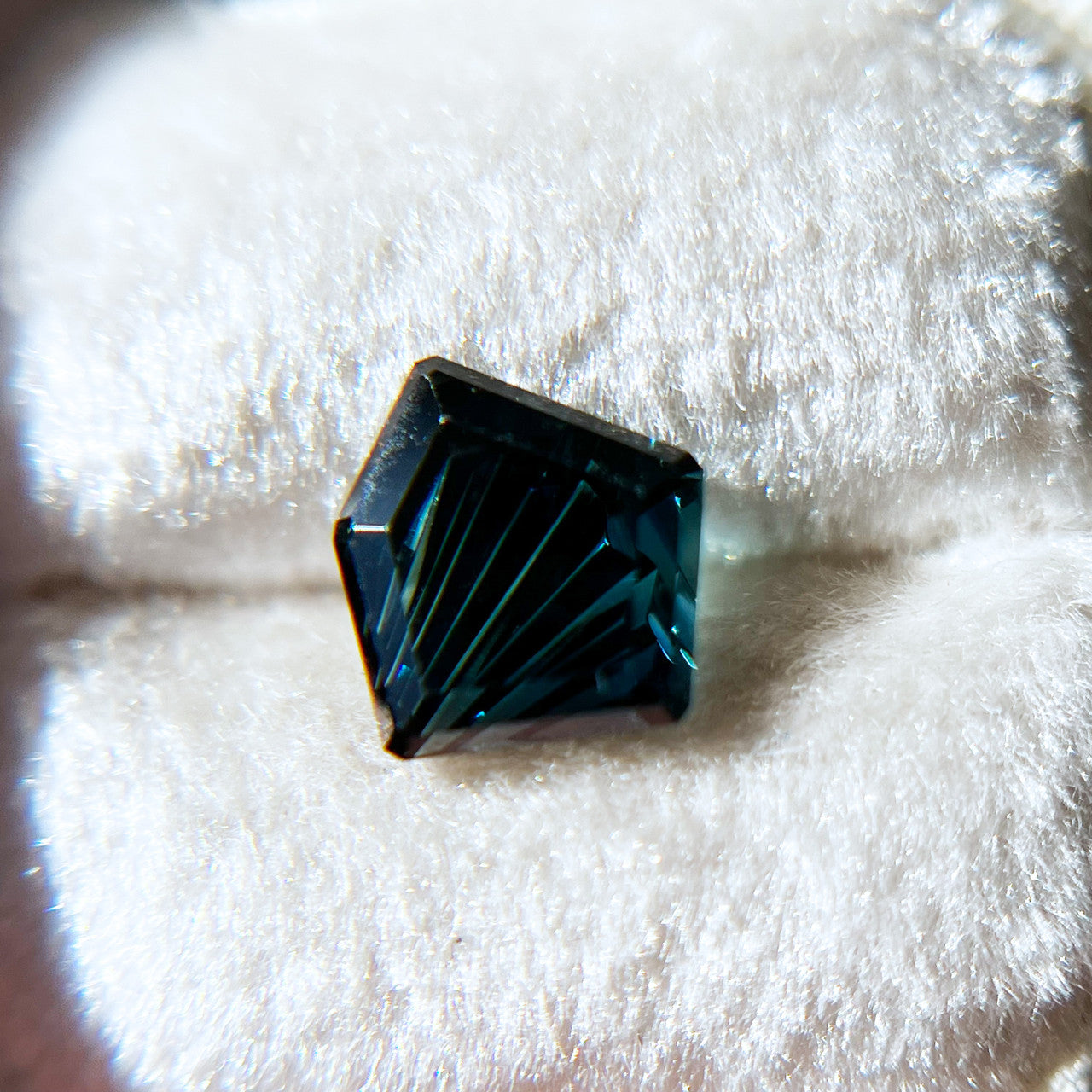 Ethereal Blue Freeform Australian Sapphire Dreamscape™ Cut by  John Dyer
