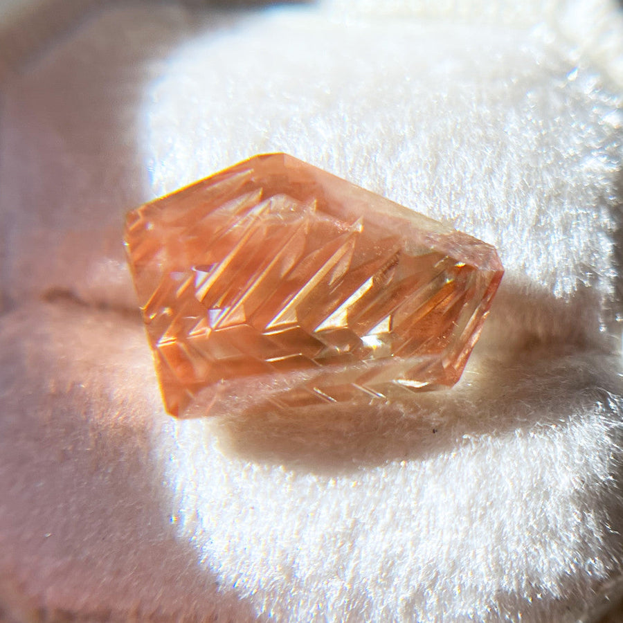 Oregon Sunstone Freeform Dreamscape™ Cut by John Dyer