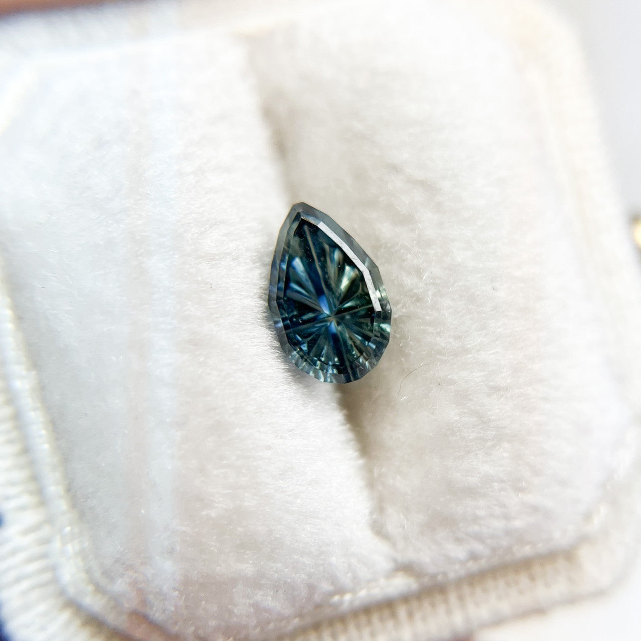 Deep Teal Pear Australian Sapphire Starbrite™ Cut by John Dyer