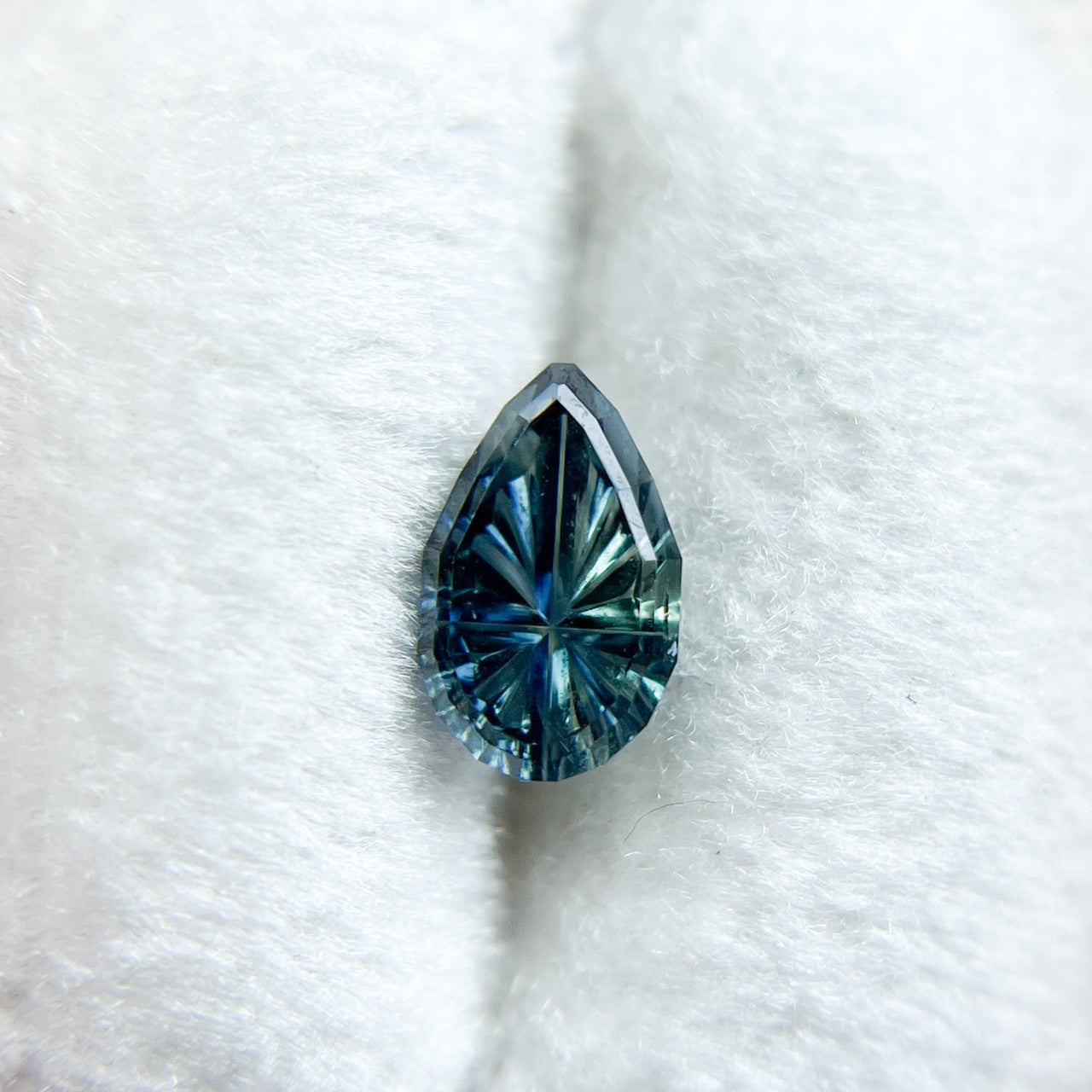 Deep Teal Pear Australian Sapphire Starbrite™ Cut by John Dyer