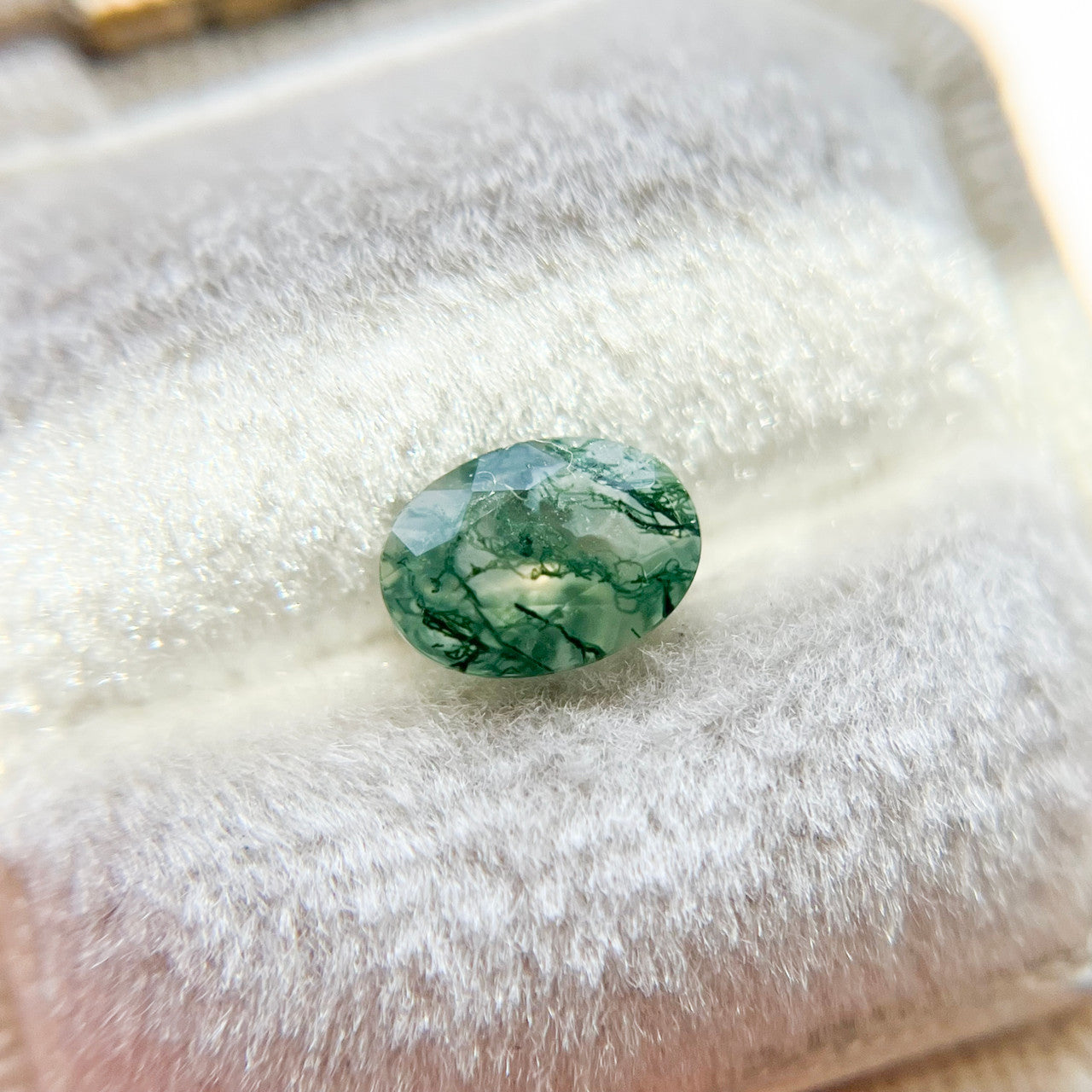 Oval Moss Agate