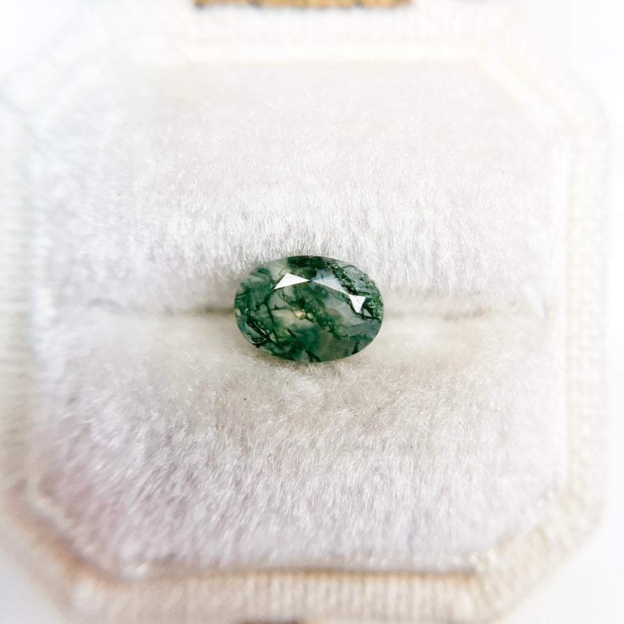 Oval Moss Agate