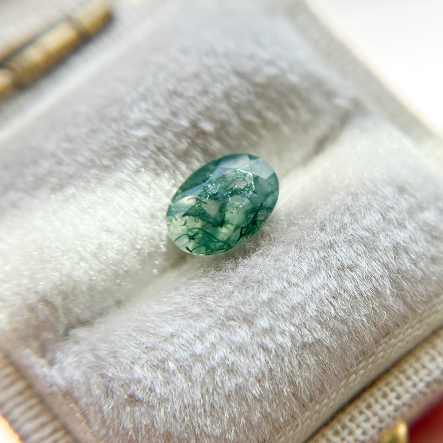Oval Moss Agate