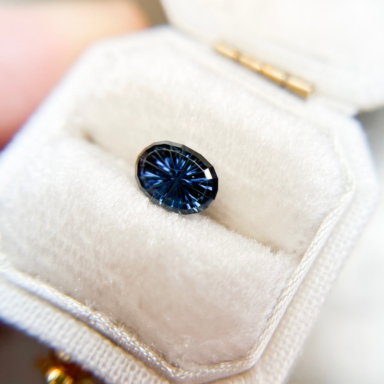 Oval Blue Australian Sapphire Starbrite™ Cut by John Dyer