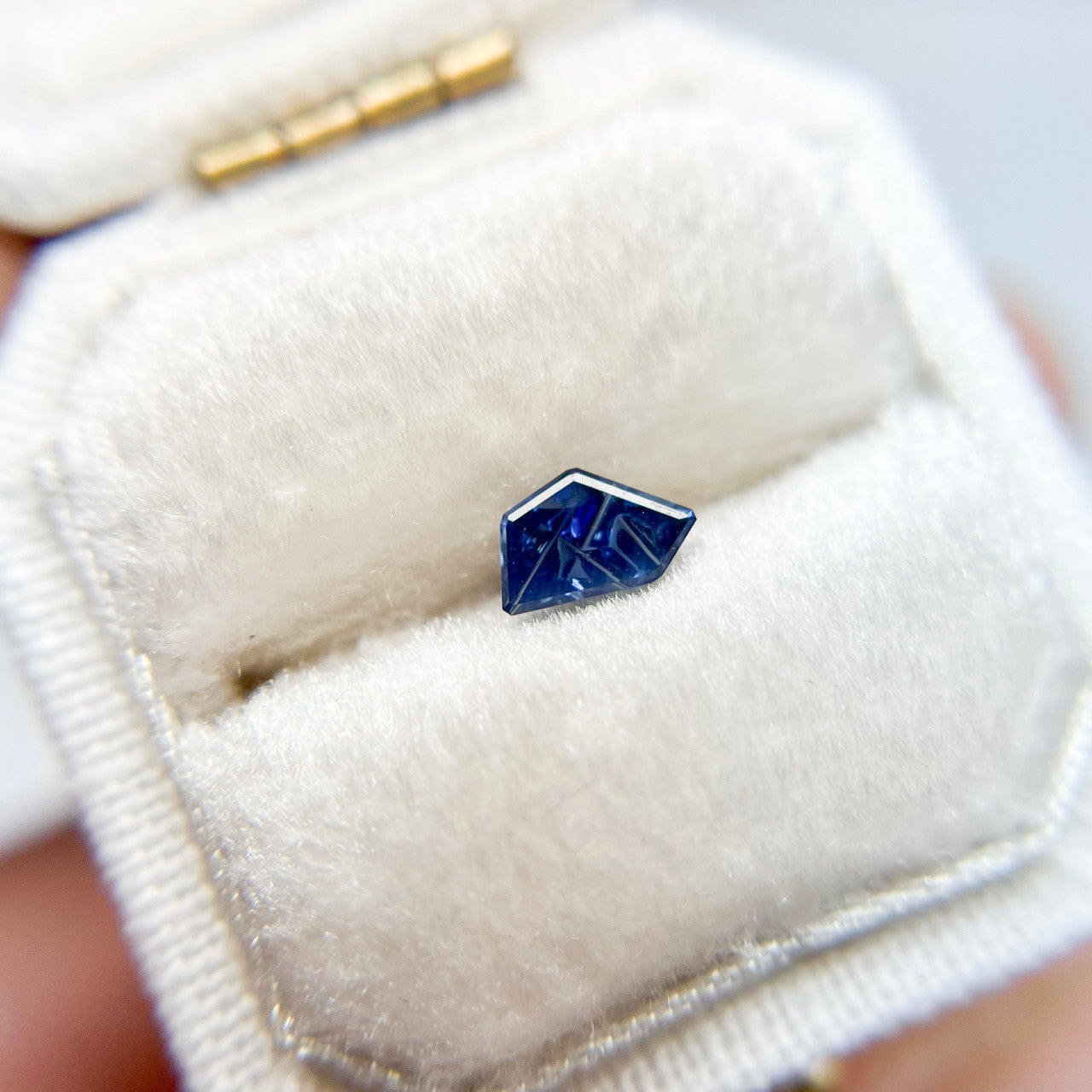 Baby Dyer Blue Australian Sapphire Freeform Dreamscape™ Cut by John Dyer