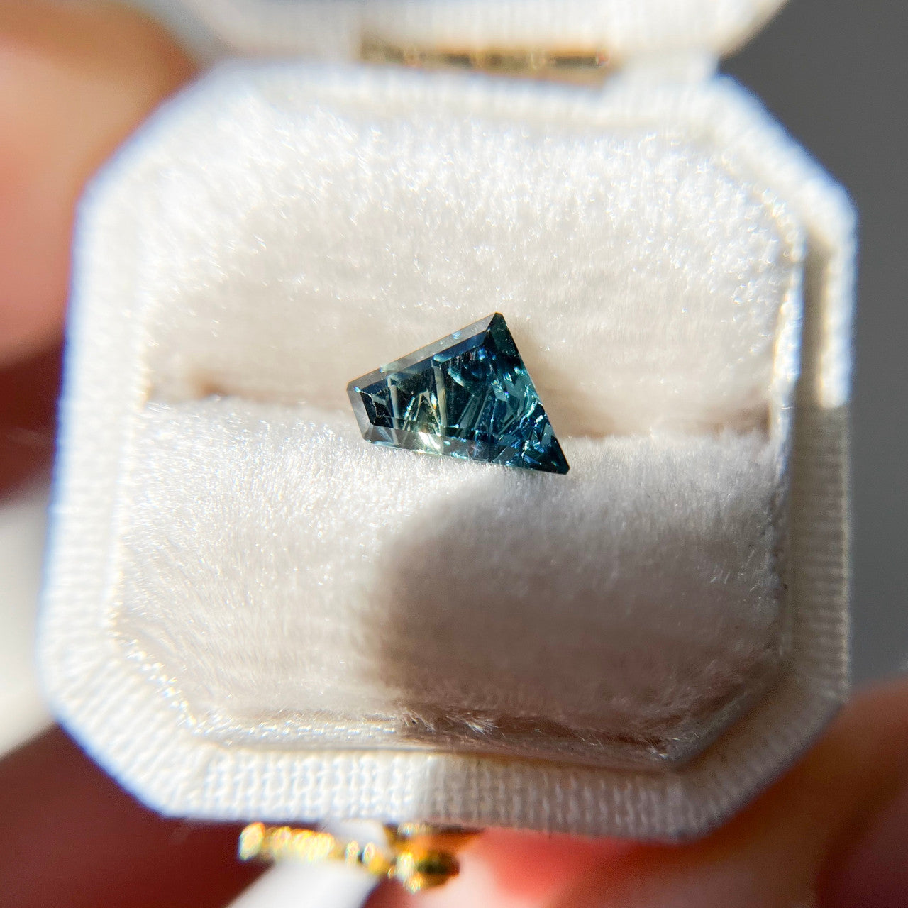 Teal Blue Parti Color Australian Sapphire Dreamscape™ Cut by John Dyer