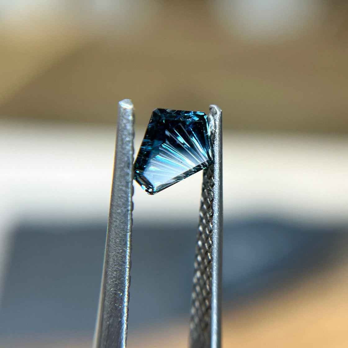 Midnight Blue Australian Sapphire Dreamscape™ Cut by John Dyer