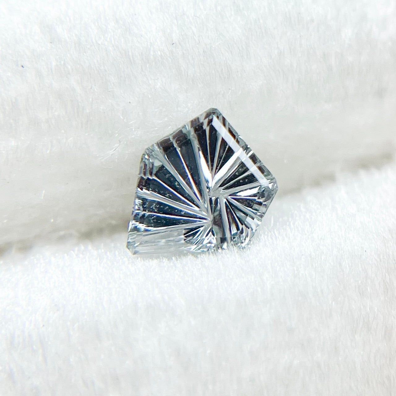 Silver Blue Montana Sapphire Dreamscape™ Cut by John Dyer