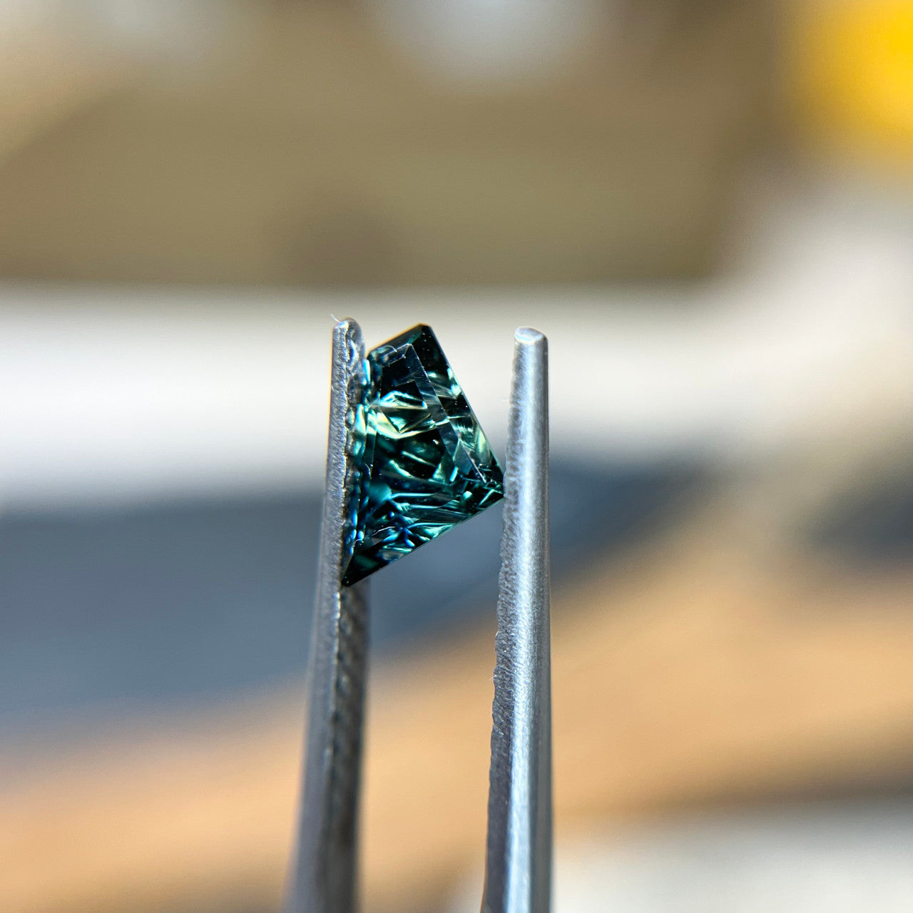 Teal Blue Parti Color Australian Sapphire Dreamscape™ Cut by John Dyer