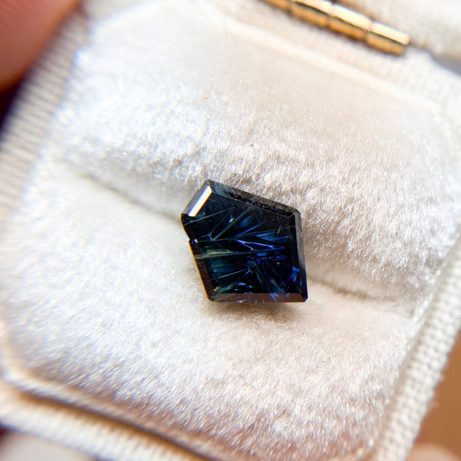Parti Color Teal Blue Australian Sapphire Freeform Dreamscape™ Cut by John Dyer
