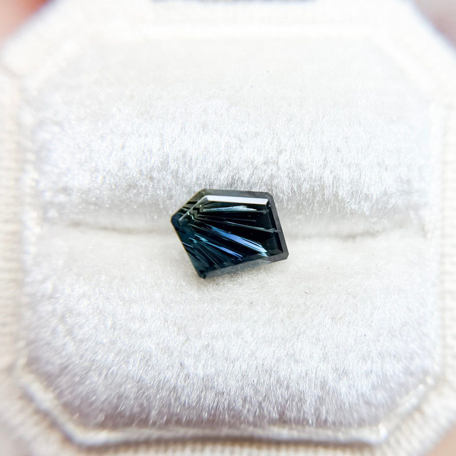 Parti Color Teal Green Australian Sapphire Freeform Dreamscape™ Cut by John Dyer