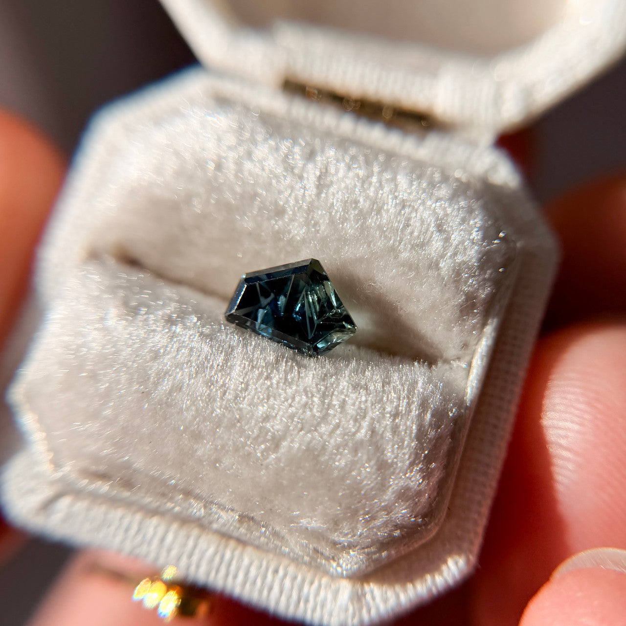 Parti Color Sky Blue Australian Sapphire Dreamscape™ Cut by John Dyer