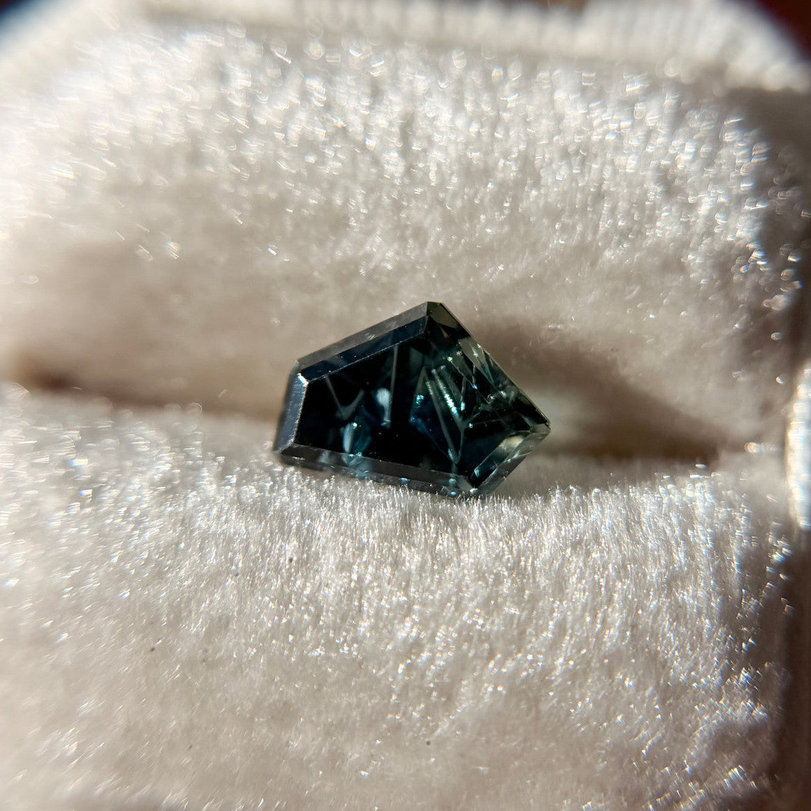 Parti Color Sky Blue Australian Sapphire Dreamscape™ Cut by John Dyer