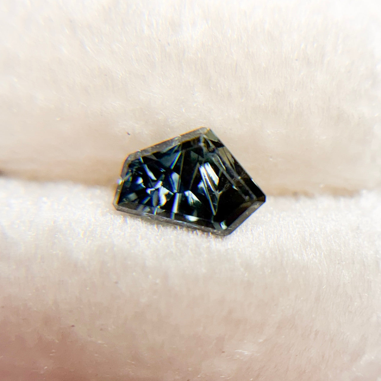 Parti Color Sky Blue Australian Sapphire Dreamscape™ Cut by John Dyer