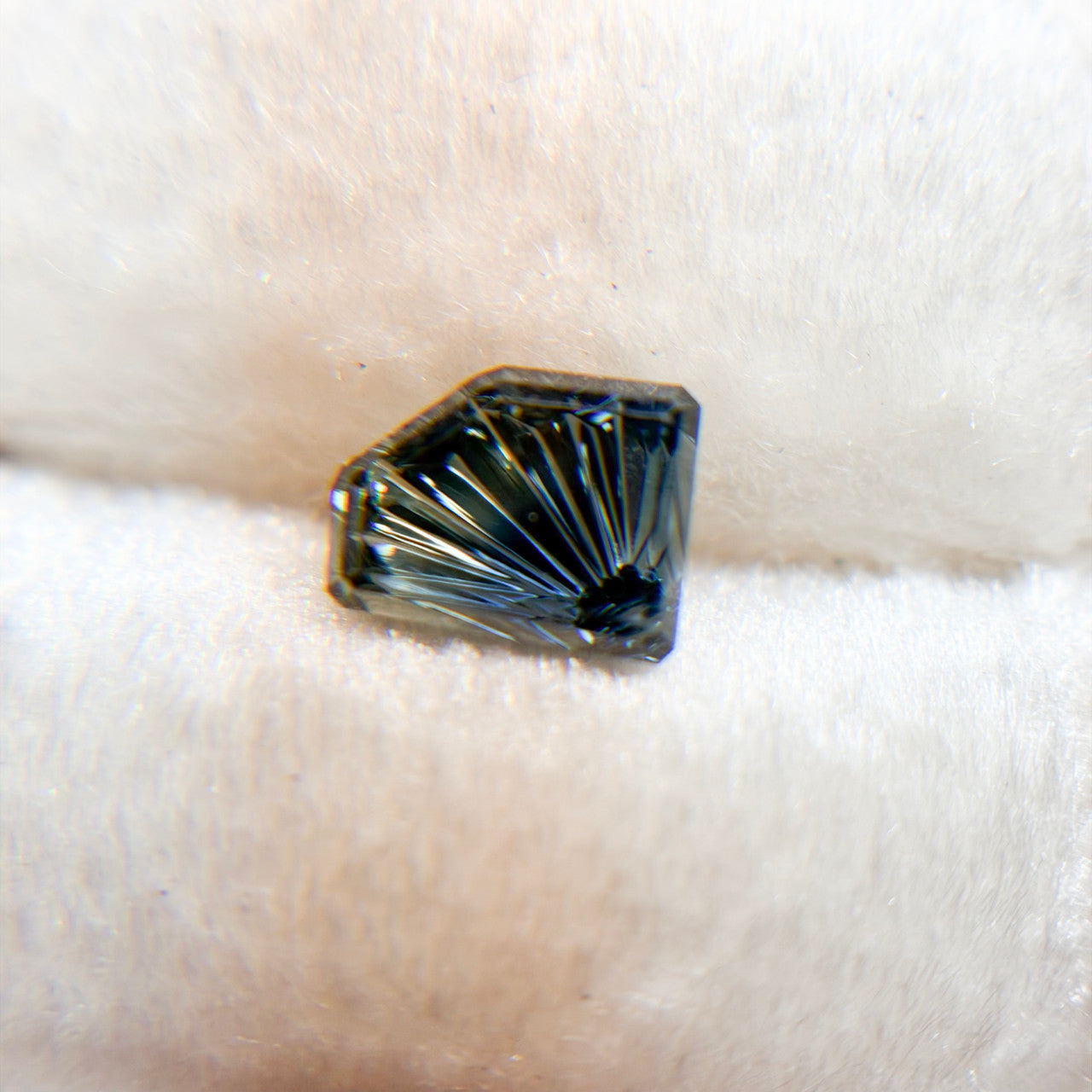 Parti Color Celestial Blue Green Australian Sapphire Dreamscape™ Cut by John Dyer
