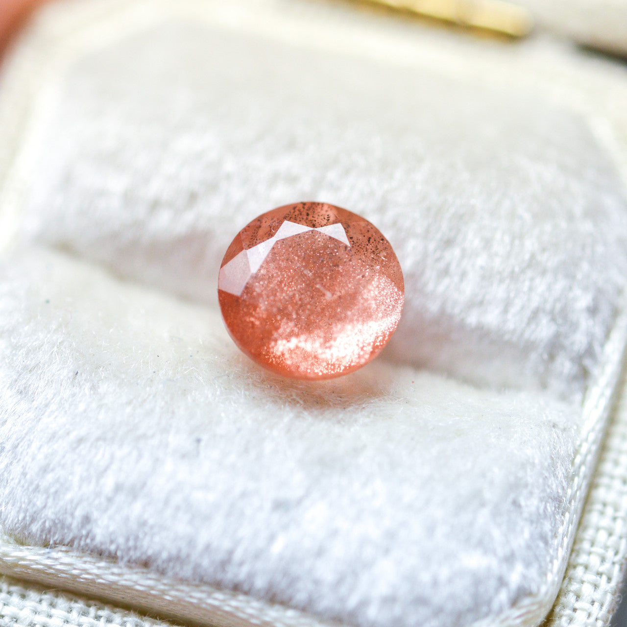 Round Medium Pink Sun-kissed Oregon Sunstone
