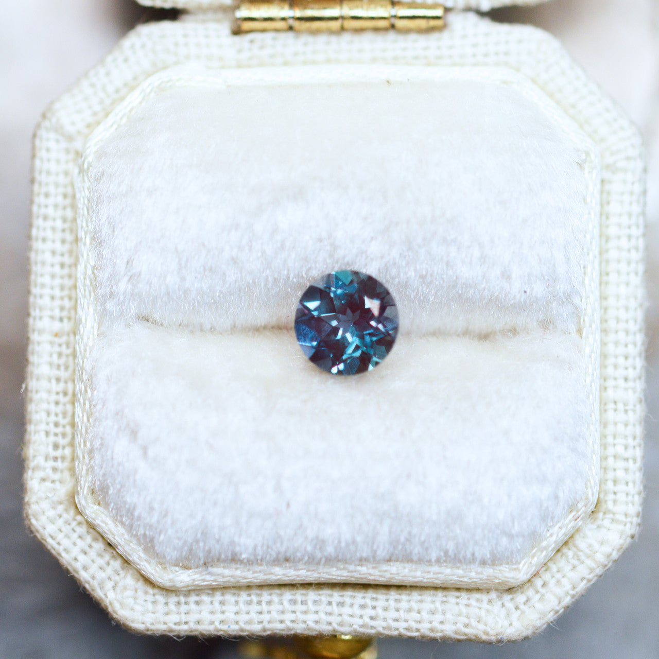 5mm Round Cut Lab Grown Alexandrite
