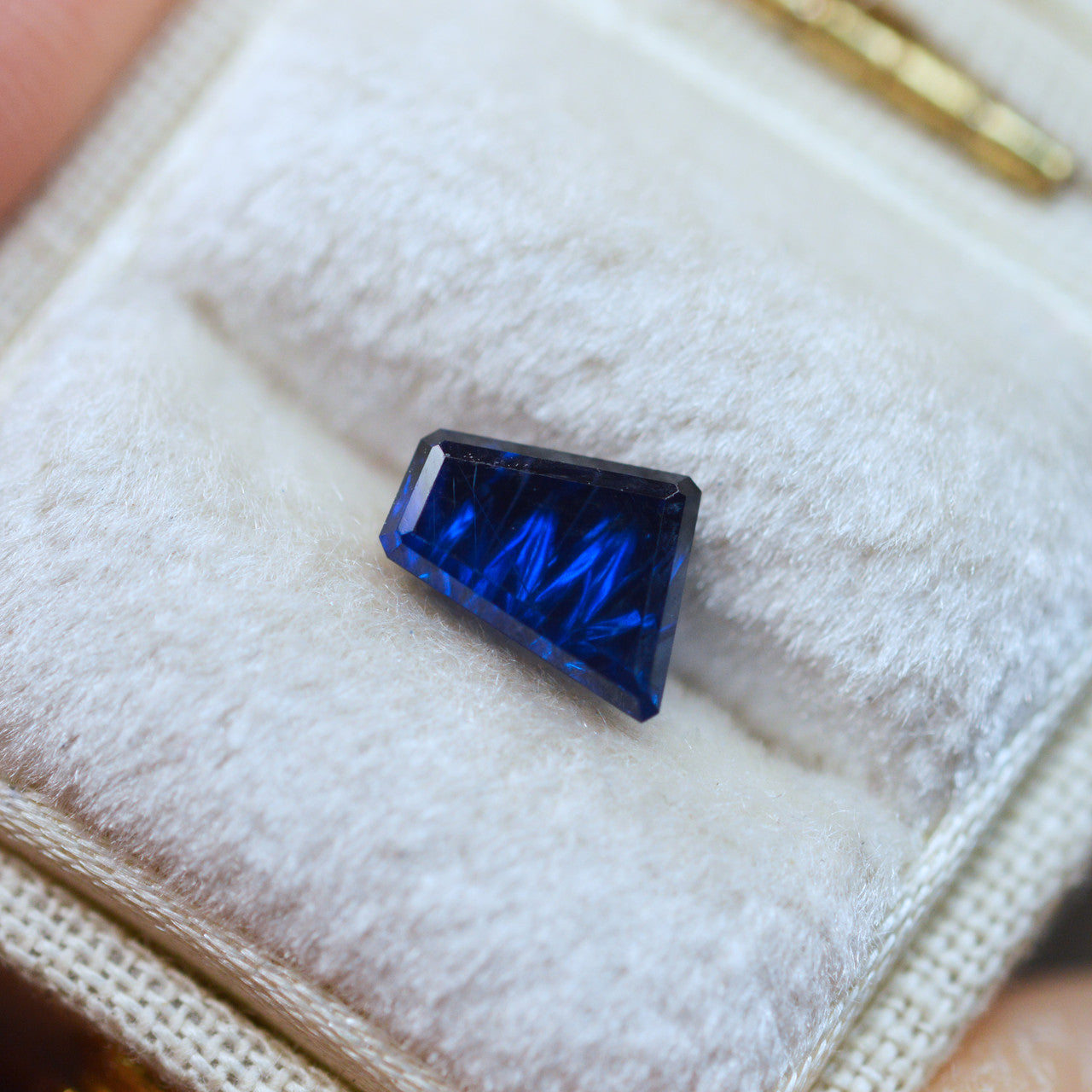 Blue Australian Freeform Sapphire ZigZag™ Cut by John Dyer